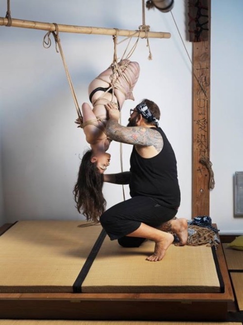 fannykmynd: An amazing session where I discovered so many intimate things … Photo : Renan Astier | R