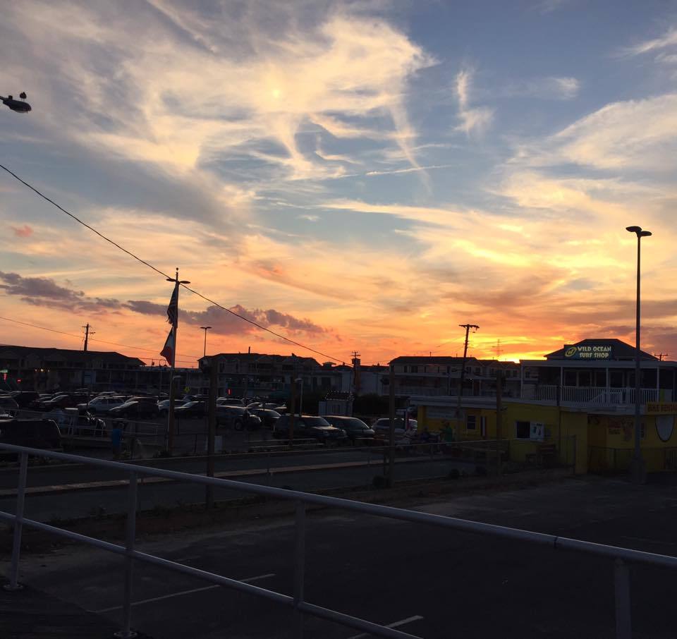 untangle:  sunsets &gt;&gt;&gt;&gt;&gt;&gt;  