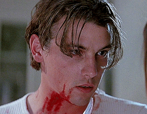nightofthecreeps:Skeet Ulrich as Billy LoomisSCREAM (1996) dir. Wes Craven↳requested