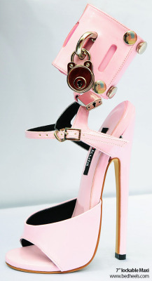 charmcitybeaver:  I want these. I want to be in these. I want to be locked in these pink heels.