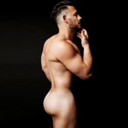 okiesmen:  A well rounded personality.   Okiesmen      ARCHIVE     FOLLOW     ASK