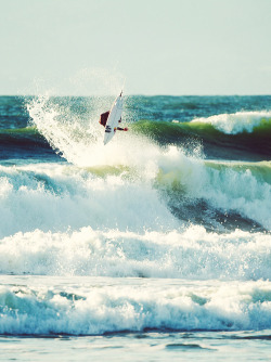 highenoughtoseethesea:  Julian Wilson ph