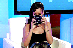love-dhorton:  buttercreamrose:  bloop.  Thts right rih💁🏾💁🏾 
