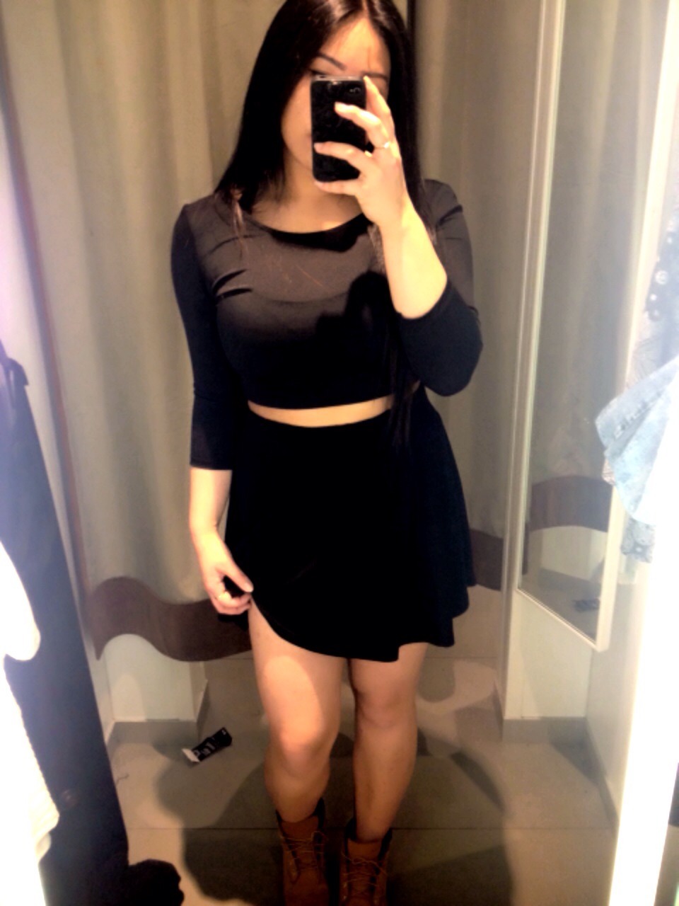 aazizam:  MORE HERE BABE♥