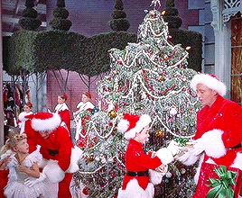 25 DAYS OF CHRISTMAS — (08/25) ↳ White Christmas (1954)