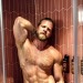 daddy-dude:daddy-dude:… POILU SOUS LA DOUCHE !