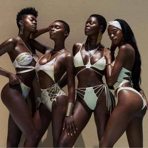 darkskinmagic:@alenciajanae @chasitysamone @_lilianlewis @_toocute www.instagram.com/darkski