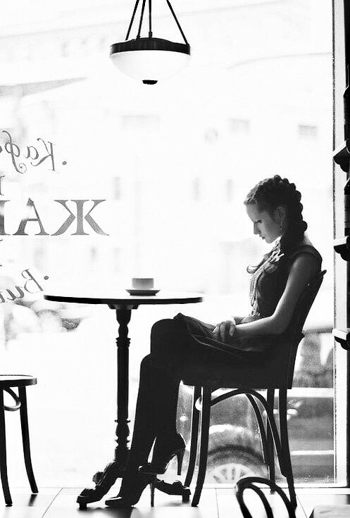 thevisualvamp:Waiting