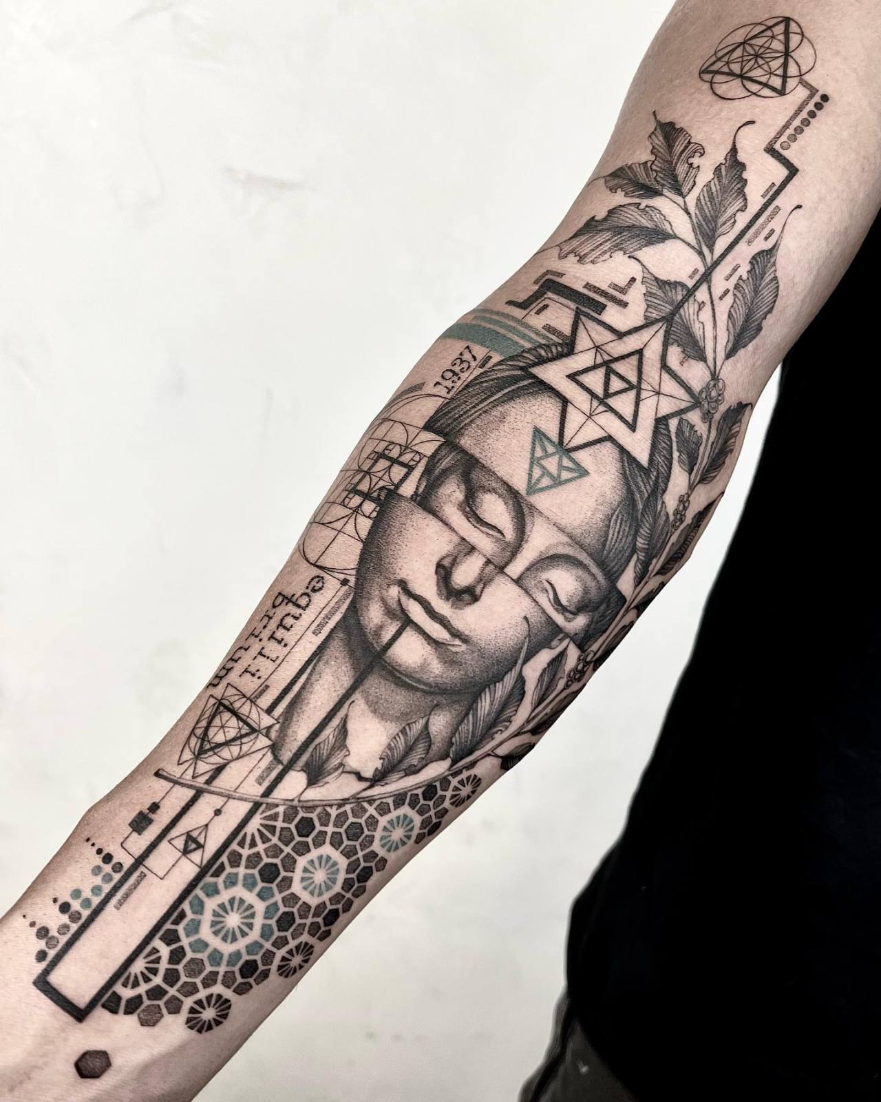 Tattoo artworks by © Rapha Lopes.