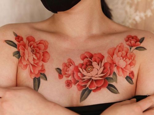 ig: tattooist_sion chest;flower;neotrad