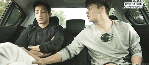 itwohearts:  Why’d you hold my hand??? 