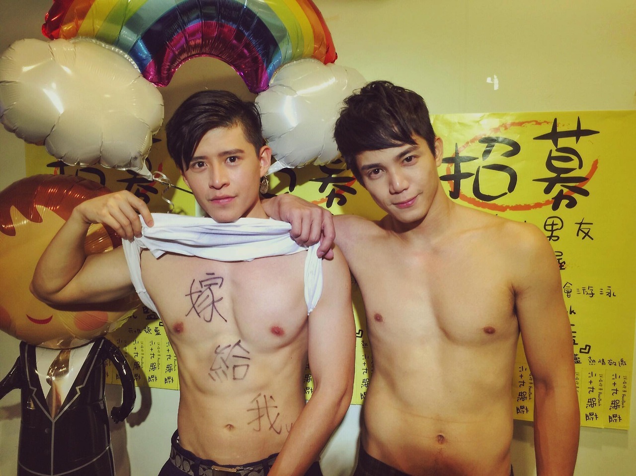 artoffreddieniem-blog:  『台北男星 · 男模· 胡偉（Wilson）挺同性婚姻
