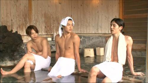 zachosaurus:  aokinsight:  our Makai Knights, everyone~  I approve, and subtle Junya foot :3  https: