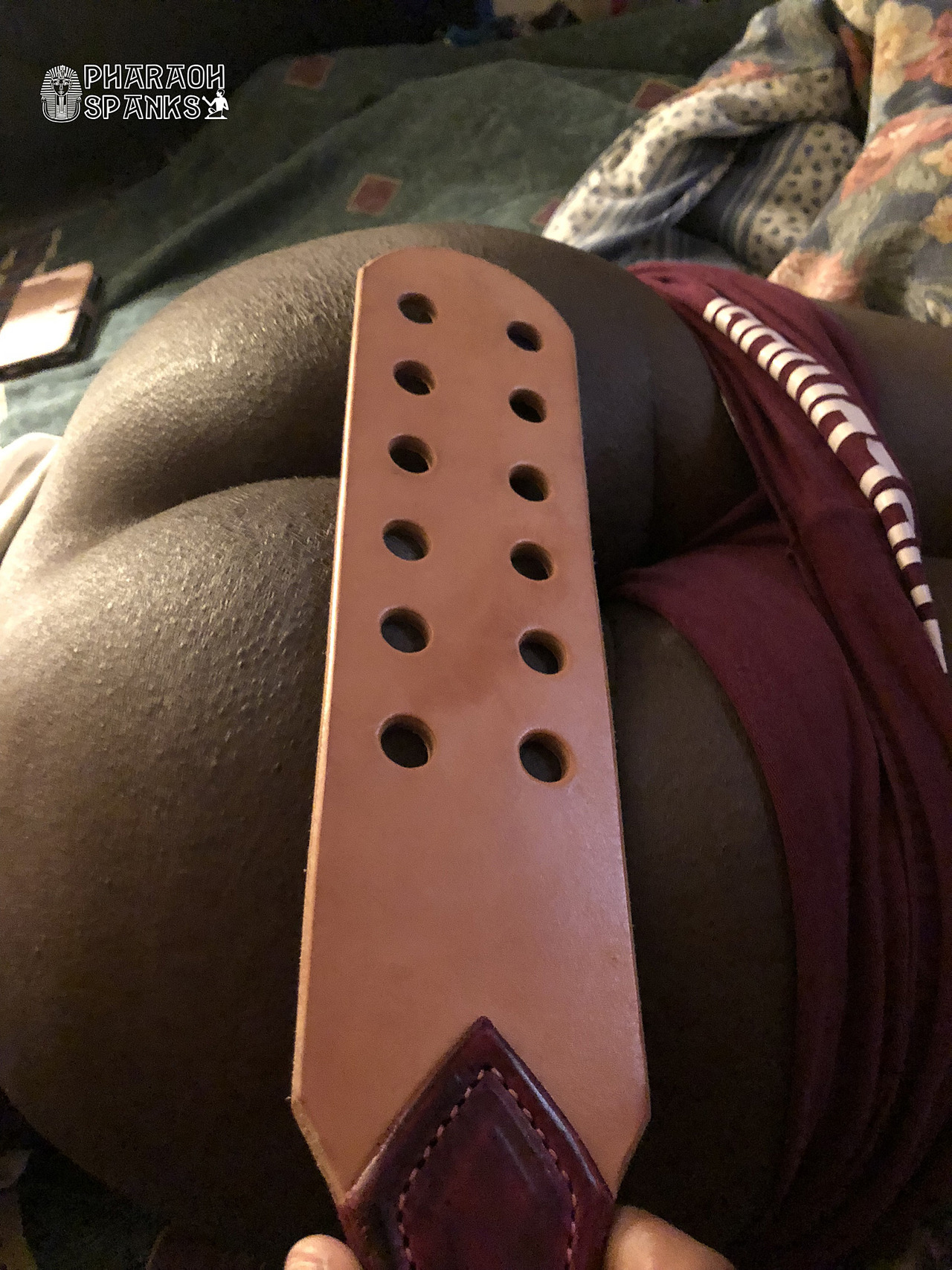 pharaohspanks:  Shorts down, panty’s down and bare ass out is the best was to address