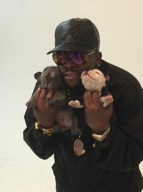 note-a-bear: controlledeuphoria: bigboi: My pups love me They’re smiling?!!! I’m sorry, 