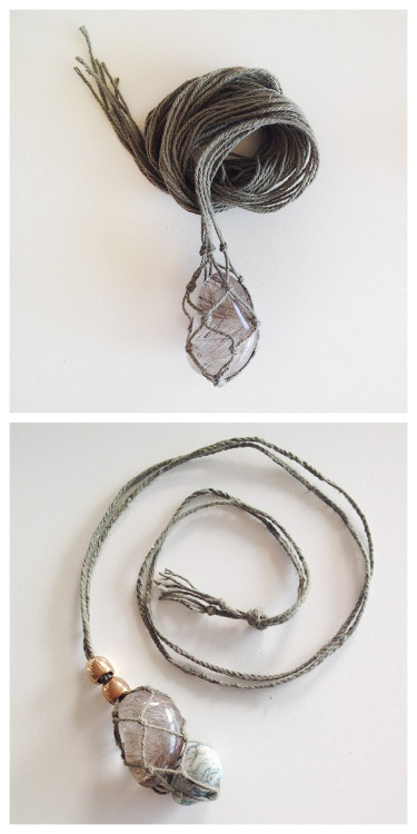 palaeoplushies:zitahawthorne:truebluemeandyou:DIY Macrame Wrapped Gem Necklace Tutorial from Sustain