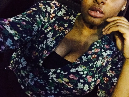 sabali-mori:  Floral Print and Piercings