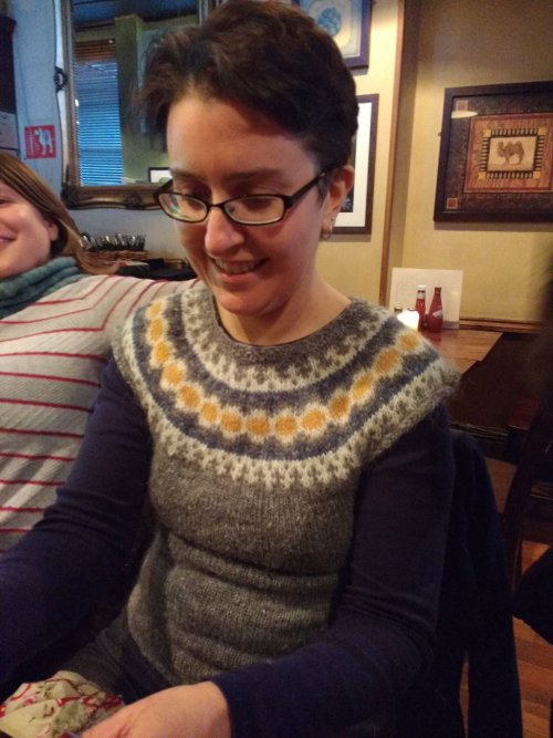 Such fun knitting this. The plötulopi was much less intimidating to knit with than I’d th