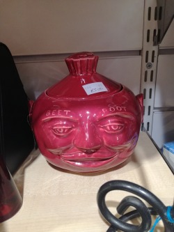 alucardfucker:  toaga:  shiftythrifting: I found this really creepy beetroot jar in the charity shop I work in and it freaks me the hell out! ingredience  this allows me to draw two vegetables from my deck and add them to my salad 