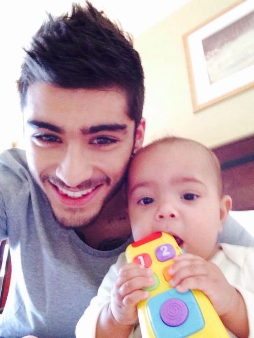 Sex fabymalik1d:  Zayn + babies ♡  pictures