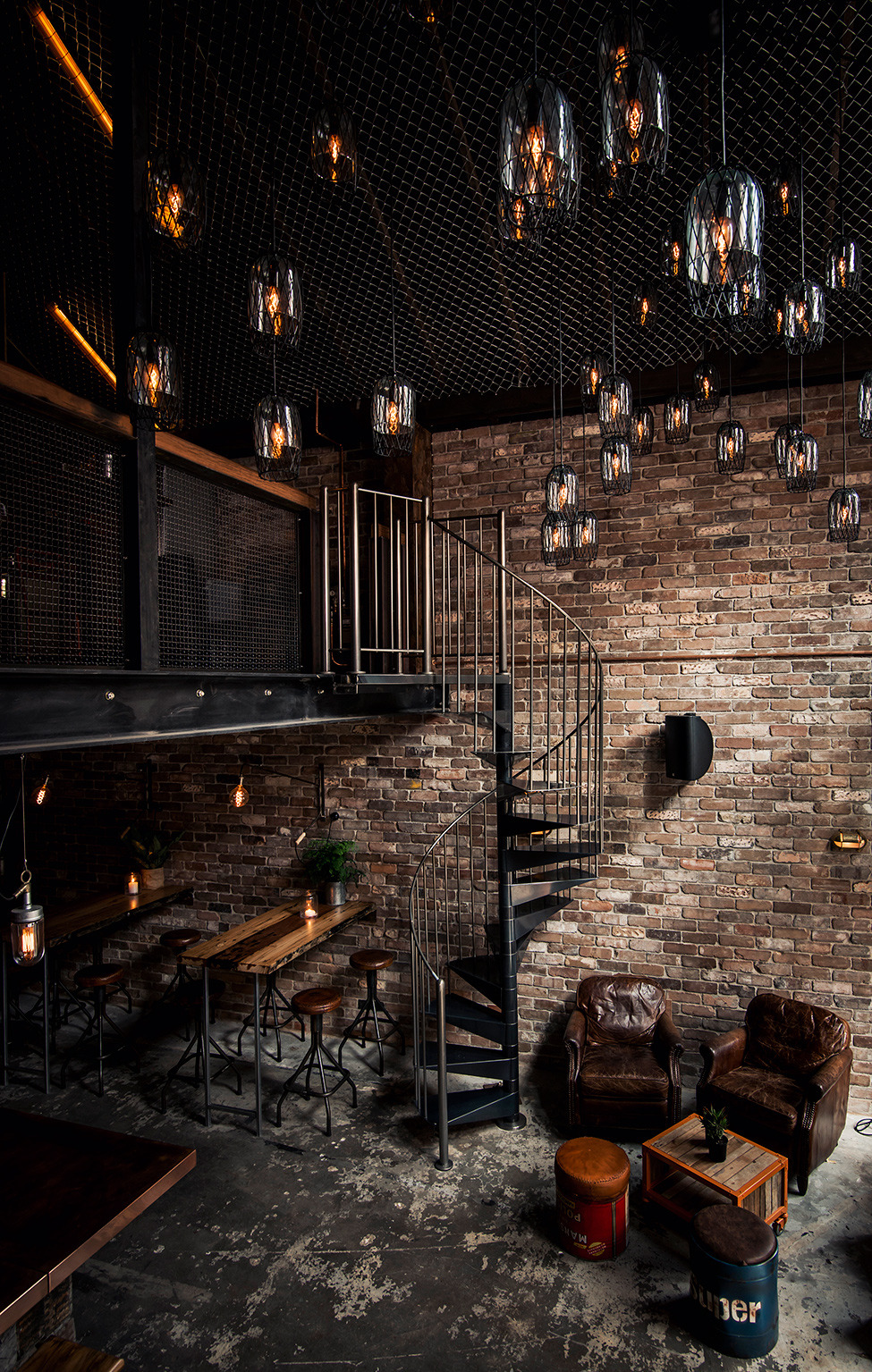 steampunktendencies: Donny’s bar, Sydney, Australia 