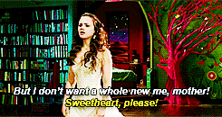 rhaenys-targaryenn:  #best fairytale ever. princess breaks her own curse by loving