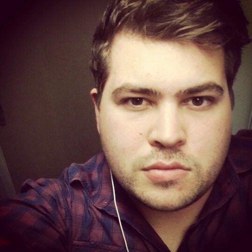 twoten85:  Attempting to look attractive haha