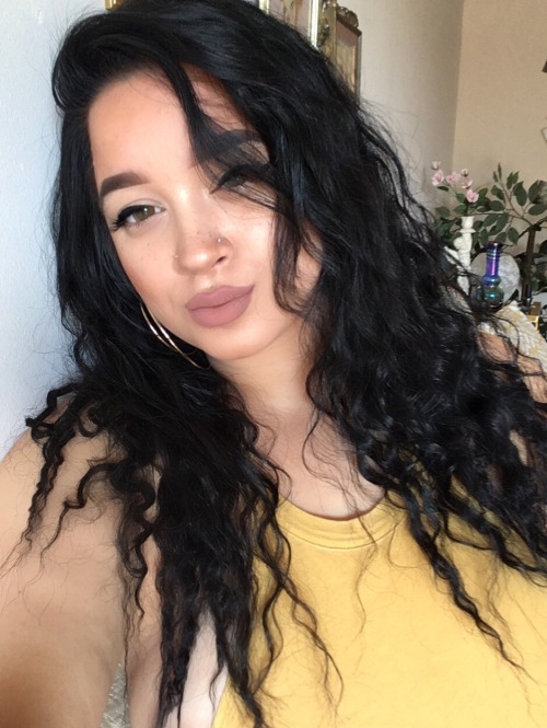 zenaxaria:  never ended up posting these but im beautiful hello 🌝