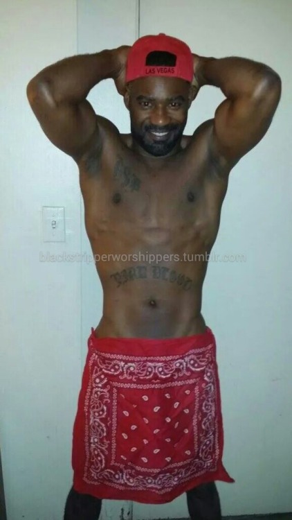 iloveblackdic:PIT STOP…….PART 19  Love licking my way up a man’s stomach and chest then diving into his pits, feeling him shudder, feeling his dick rise.   FOLLOW :  ILOVEBLACKDIC  OVER 7000 followers.  Thank you!! Contact/Submissions :  KIK -