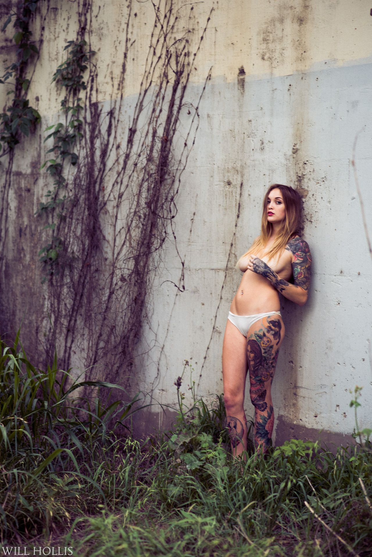 willhollis:  Model: disposablehearts Photographer: Will Hollis