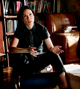 shesnake:Lucy Liu in Elementary season 6 episode 6 “Give Me the Finger” (2018) dir. Jonny Lee Miller