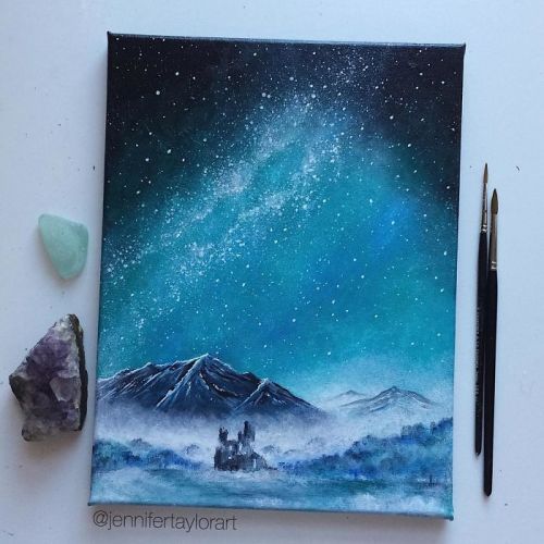 artsnskills: Mystical Paintings by Jennifer Taylor Jennifer Taylor, England based artist weaves a bit of magic in all of her creations. Keep reading 
