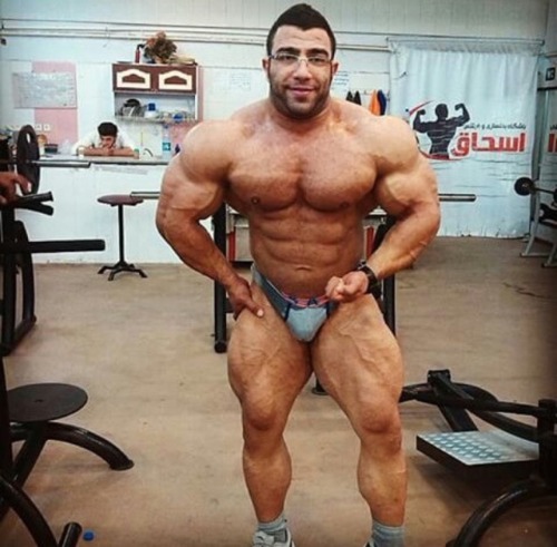 batetomuscle:  Isaac Qavidel