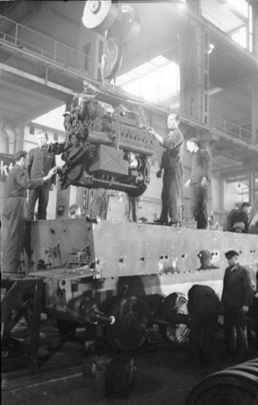 thebeautyandthehorror:  PzKpfw VI Tiger I heavy tanks being built in a factory in