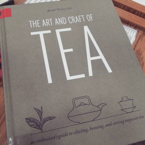 readsthebooks:Tea! I love tea so this book is awesome. It’s super detailed as well. ☕ #tea #teatime 