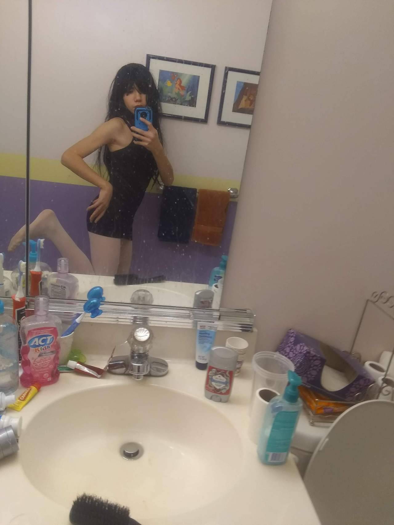 sissygurlselene:  I want more 