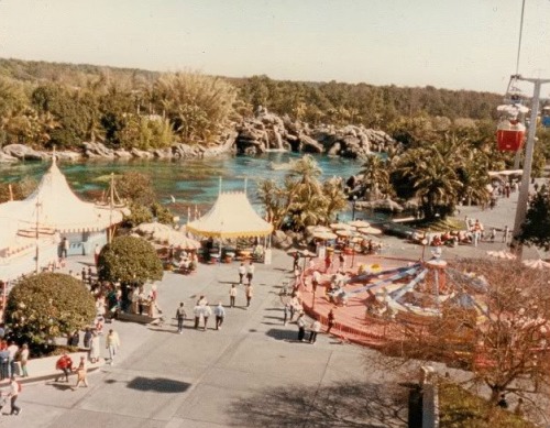 tickets2youblog: Throwback to when 20,000 Leagues Under The Sea was at the Magic Kingdom.