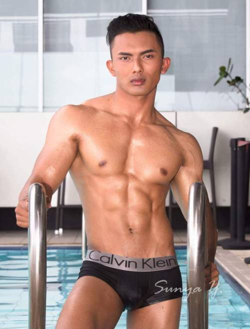 Luving Asian Man adult photos