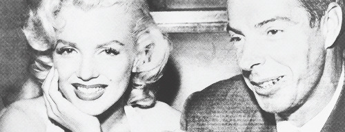 mostlymarilynmonroe:   In 1951, Marilyn did a series of photos with the Chicago White Sox during spr