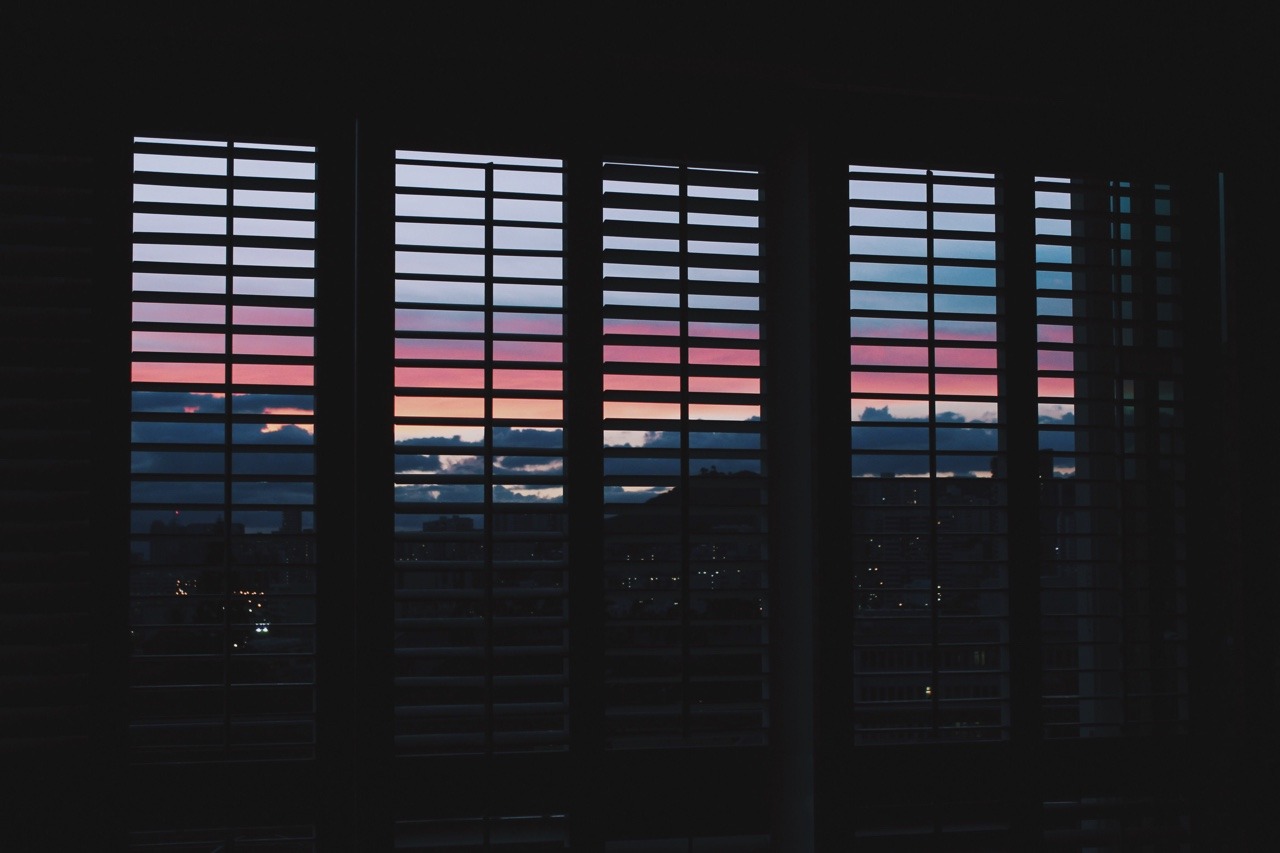 faeze:  happened to glance up and catch this through the windows