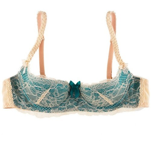 dentellesetfroufrous:  Paradis by Mimi Holliday 