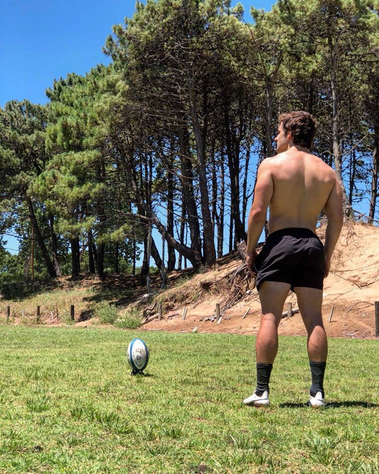 giantsorcowboys:  Guy FridayNicolás Sánchez Fits The Bill!Sexy As Hell, Baby!