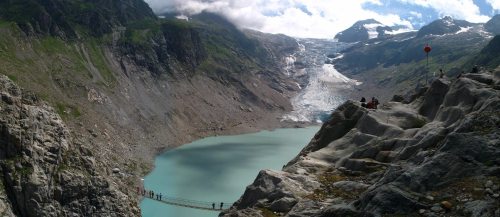 The Trift GlacierThis beautiful glacier is called Trift Glacier and has been melting especially fast