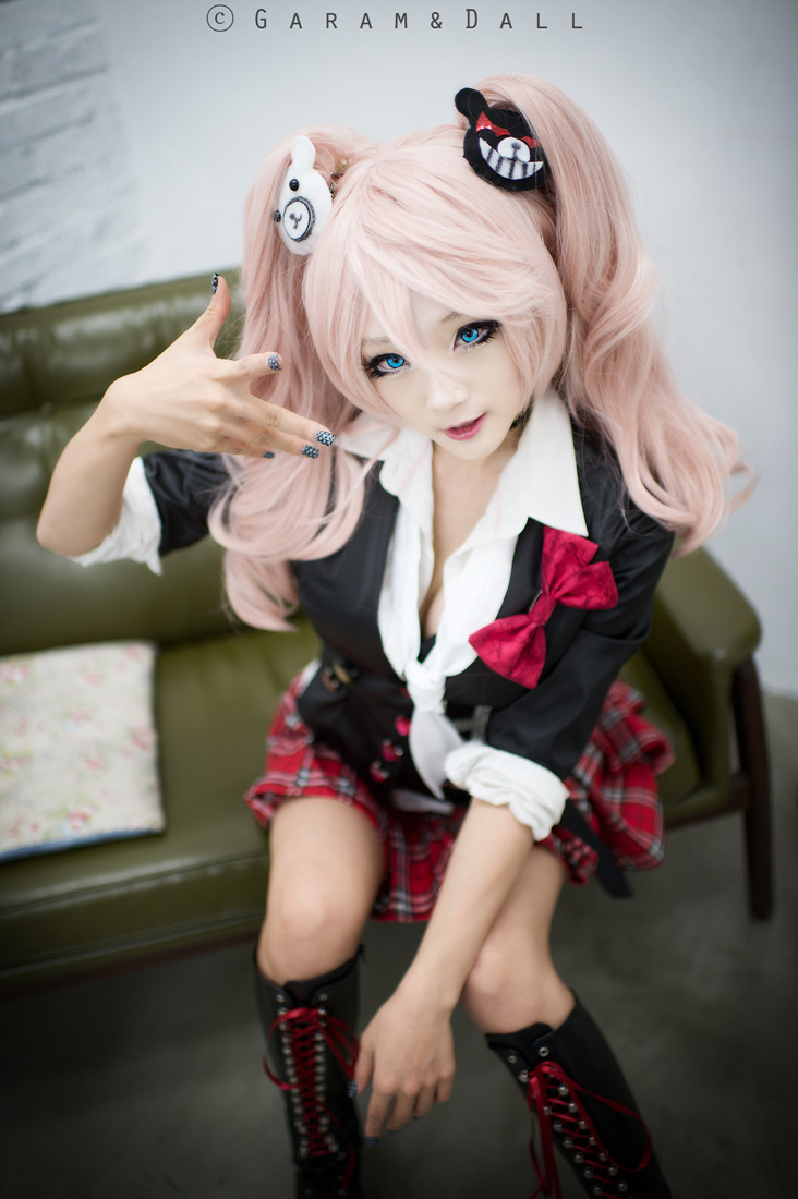 cosplayandanimes:  Junko Enoshima - Dangan Ronpa source 