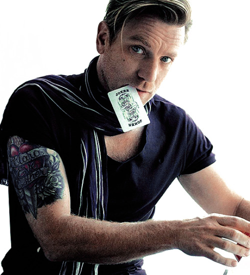 strandtylerkennedy:Ewan Mcgregor photographed by Hunter &amp; Gatti for GQ Germany Magazine