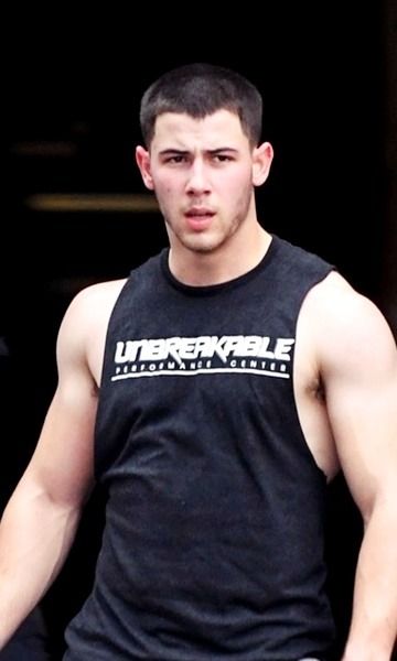 male-and-others-drugs:Nick Jonas