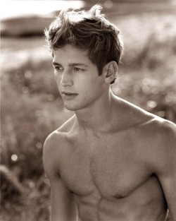 randomh3at:  If you are curious…http://randomh3at.tumblr.com/