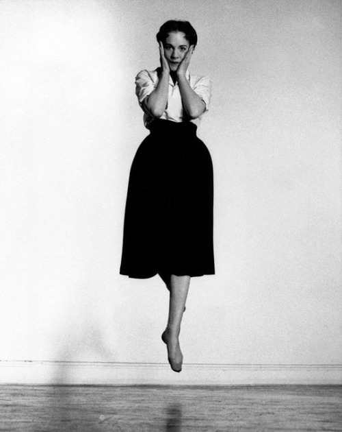 carmelasoprano:Julie Andrews by Philippe Halsman, 1957
