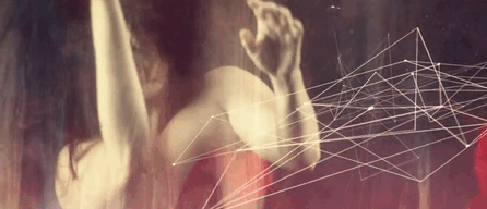 amyleeing:Don’t you dare surrender.Don’t leave me here without you.