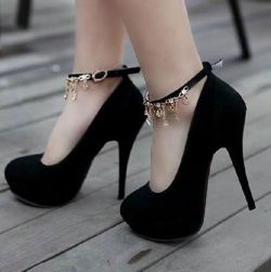 highheelsfashionworld:  for more fashion high heels pictures: http://highheelsfashionworld.tumblr.com